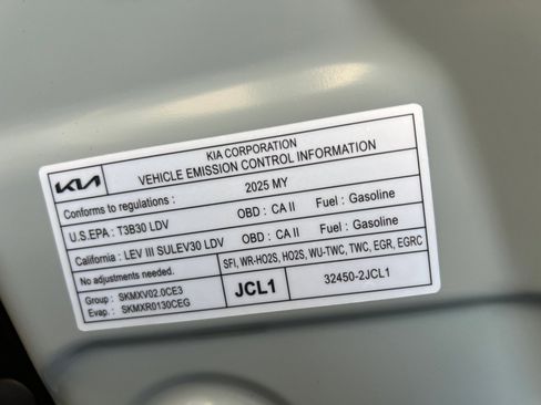 Used 2025 Kia K4 EX FWD image 21