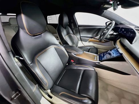 Used 2024 Lucid Air Touring AWD/4WD image 29
