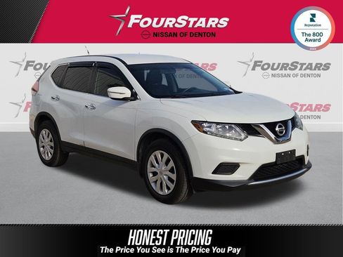 Used 2015 Nissan Rogue S image 1