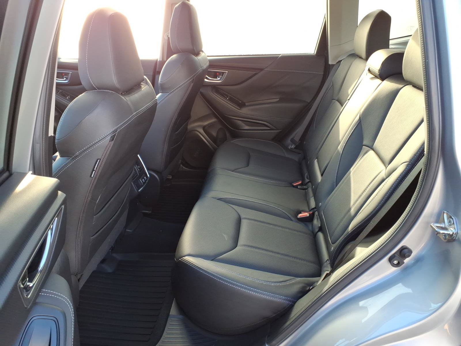 Used 2019 Subaru Forester Limited AWD/4WD image 7