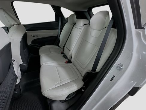 New 2026 Hyundai Tucson Limited FWD image 17