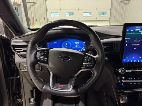 Used 2021 Ford Explorer ST w/ Equipment Group 401A AWD/4WD image 13