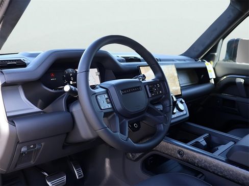 New 2026 Land Rover Defender 110 image 22