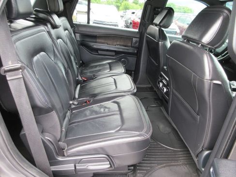 Used 2021 Ford Expedition Limited AWD/4WD image 18