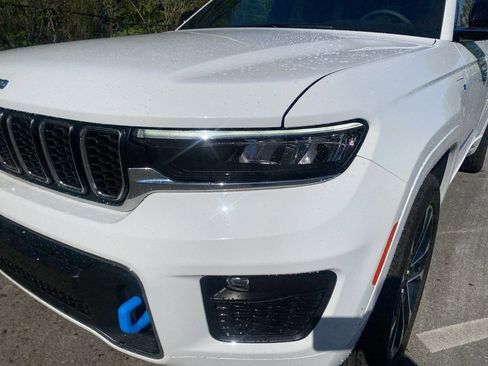 Used 2022 Jeep Grand Cherokee Overland image 11
