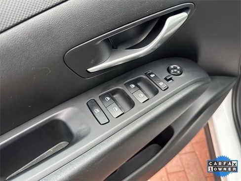 Used 2024 Hyundai Santa Cruz SEL w/ Activity Package image 11