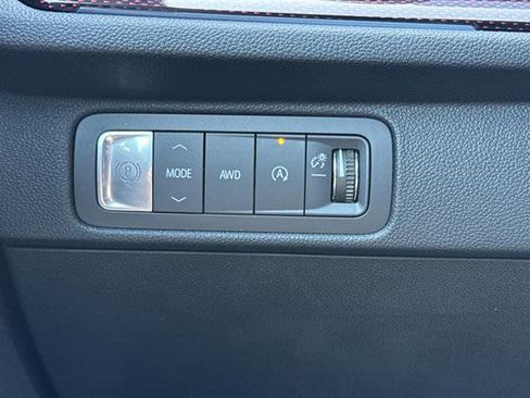 New 2025 Chevrolet Traverse Z71 w/ Enhanced Driving Package image 33