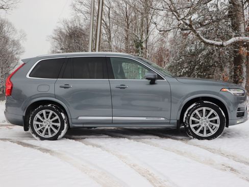 Used 2019 Volvo XC90 T6 Inscription w/ Advanced Package image 2