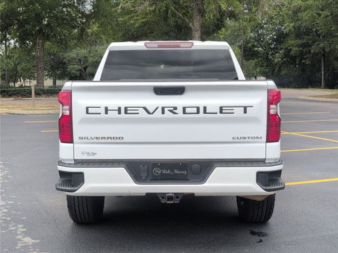 Used 2023 Chevrolet Silverado 1500 Custom w/ LPO, Dark Essentials Package AWD/4WD image 4