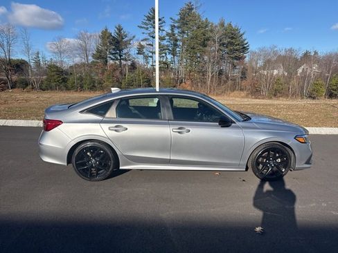 Used 2023 Honda Civic Sport image 7