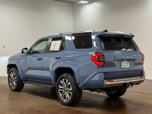 Used 2025 Toyota 4Runner Limited w/ Tow Technology Package image 5