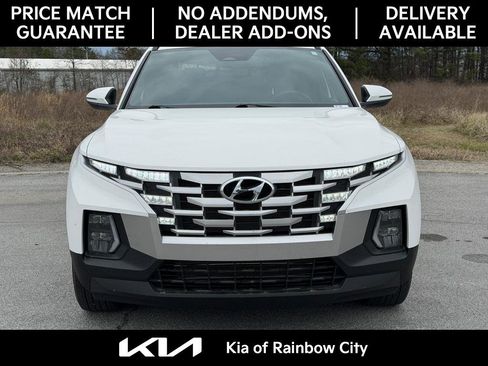 Used 2024 Hyundai Santa Cruz SEL w/ Activity Package image 2