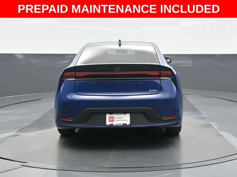 Certified 2025 Toyota Prius LE FWD image 6