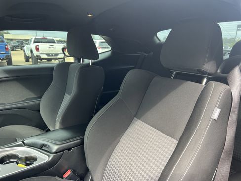 Used 2022 Dodge Challenger GT w/ Blacktop Package image 5