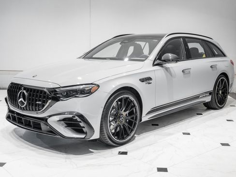 Used 2026 Mercedes-Benz E 53 AMG 4MATIC Sedan image 5
