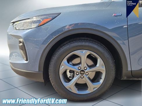 Certified 2025 Ford Escape ST-Line w/ Tech Pack #1 FWD image 7