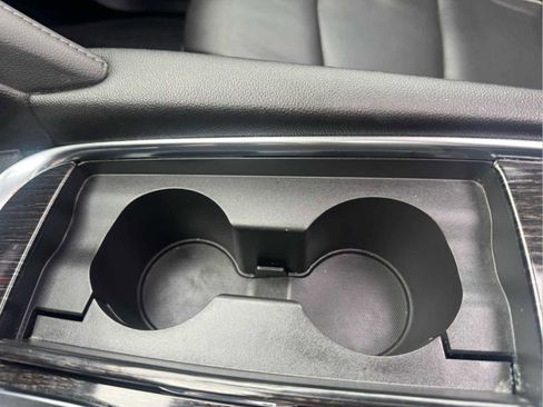 Used 2021 Buick Enclave Avenir image 27