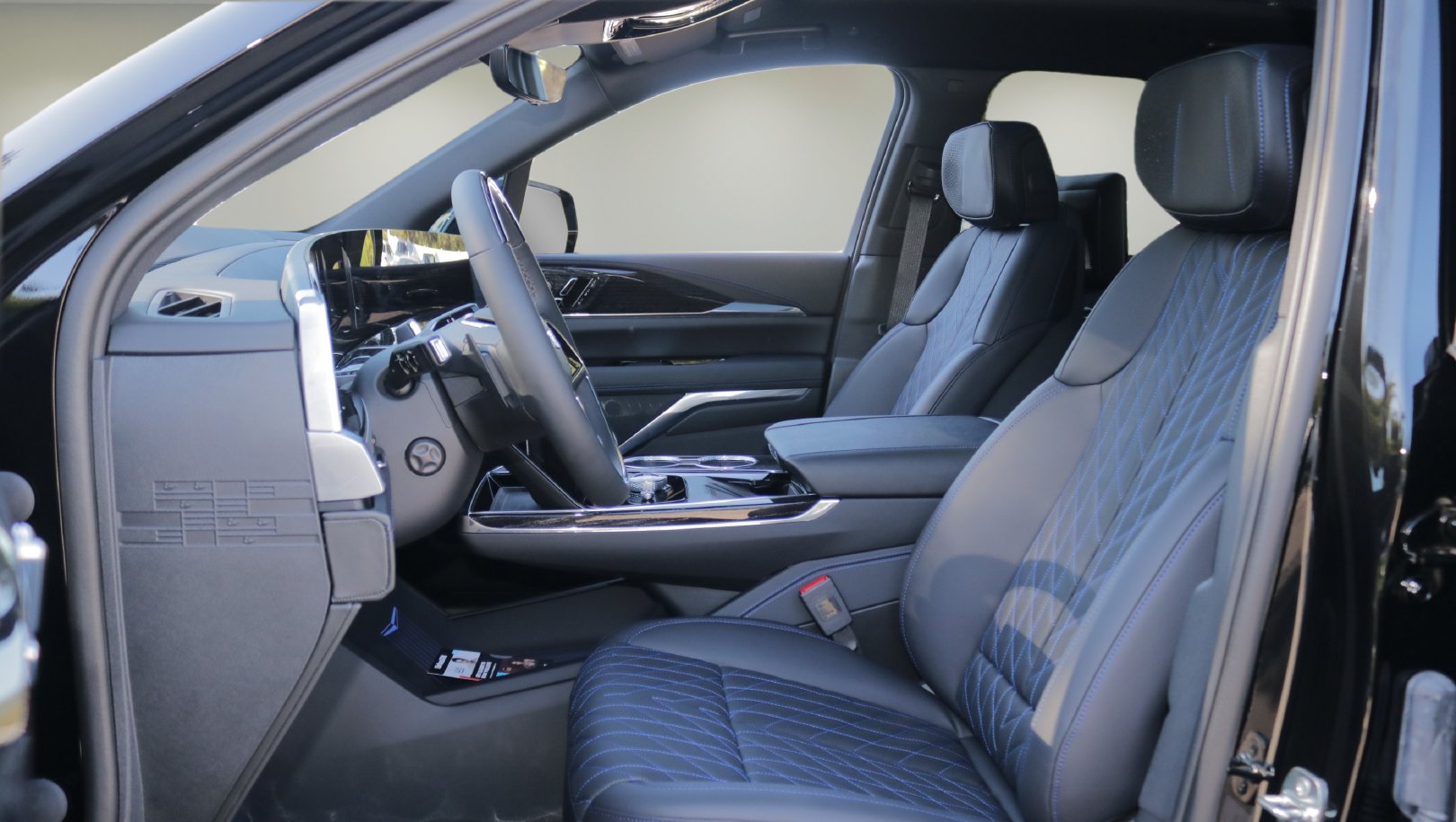 New 2026 Cadillac Escalade IQ Sport 1 AWD/4WD image 12