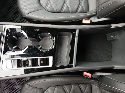 New 2026 Volkswagen Atlas SE image 24