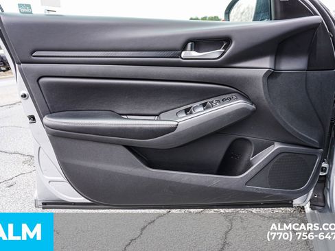 Used 2024 Nissan Altima 2.5 SV image 53