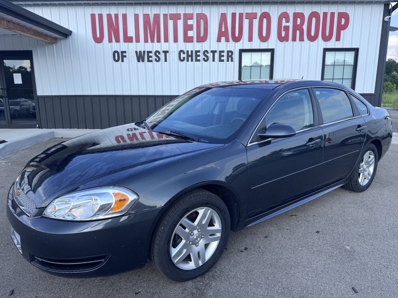 Used 2015 Chevrolet Impala LT w/ LT Sunroof Package FWD image 1