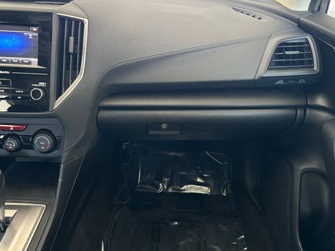 Used 2017 Subaru Impreza 2.0i AWD/4WD image 28