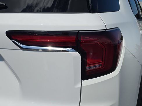 Used 2025 GMC Terrain Elevation FWD image 8