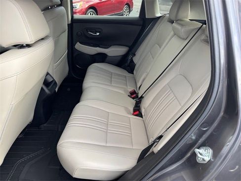 Used 2023 Honda HR-V EX-L image 10