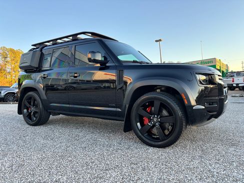 Used 2020 Land Rover Defender 110 X image 10