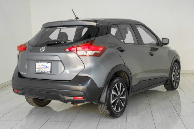 Used 2020 Nissan Kicks S w/ Interior Electronics Package FWD image 6