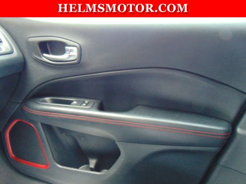 Certified 2019 Jeep Compass Trailhawk image 35