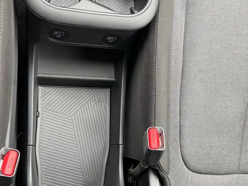Used 2024 Hyundai Ioniq 5 SE image 27