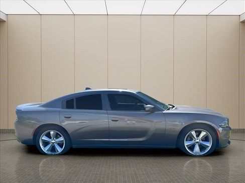 Used 2015 Dodge Charger R/T RWD image 13