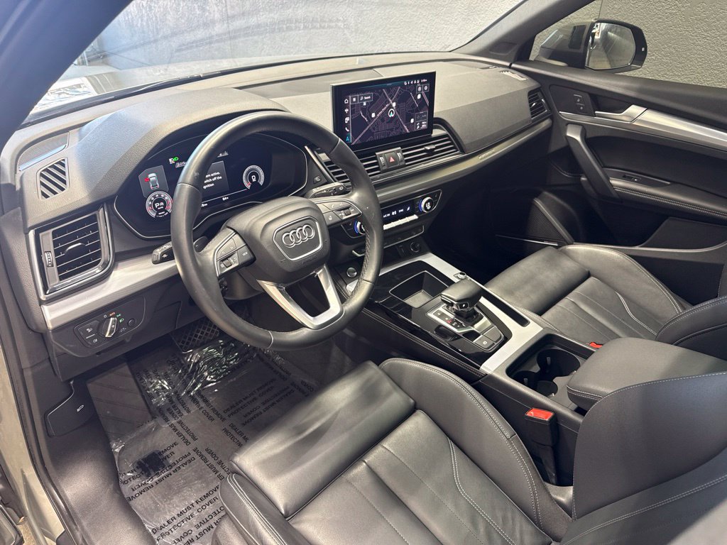 Used 2023 Audi Q5 2.0T Premium Plus w/ Premium Plus Package AWD/4WD image 14
