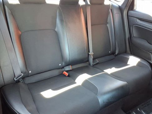 Used 2022 Honda Civic Sport image 21