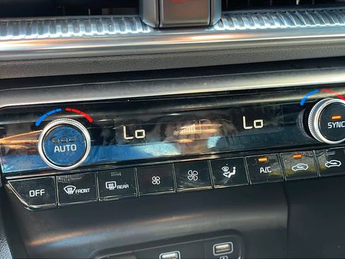 Used 2023 Kia K5 GT FWD image 19