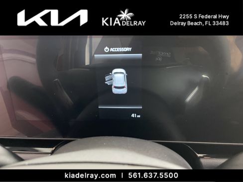 New 2025 Kia Niro EX image 29