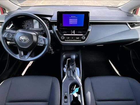 Certified 2025 Toyota Corolla LE image 15