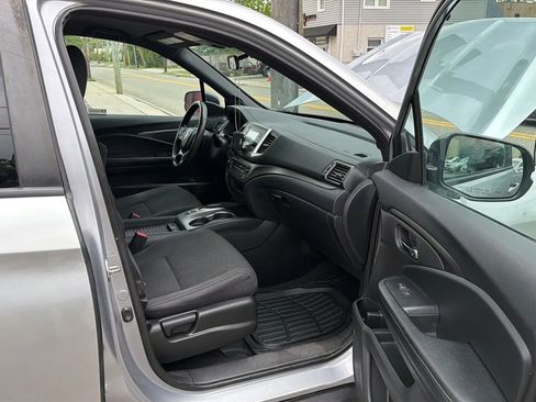 Used 2019 Honda Passport Sport image 25
