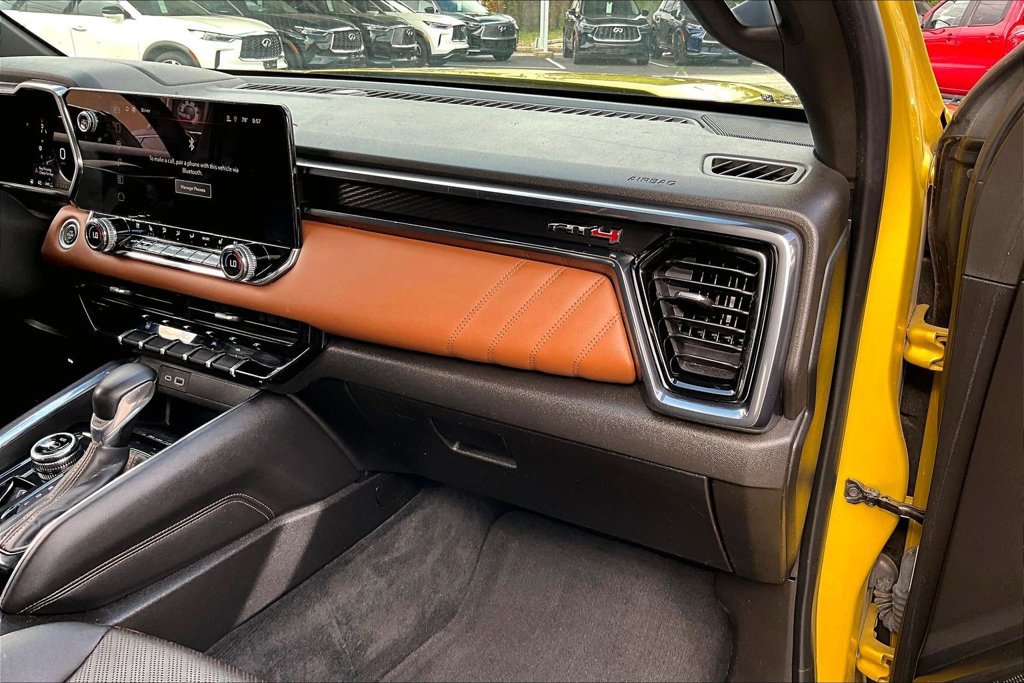 Used 2023 GMC Canyon AT4 w/ AT4 Premium Package AWD/4WD image 22