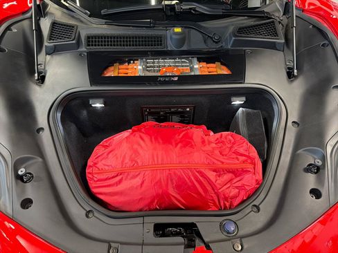 Used 2022 Ferrari SF90 Spider AWD/4WD image 30