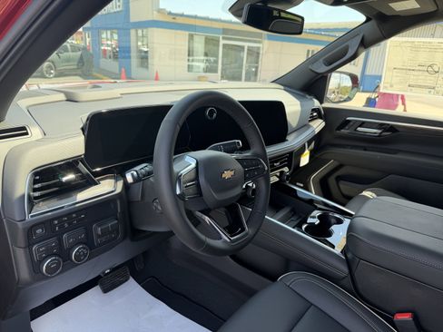 New 2026 Chevrolet Tahoe Premier w/ Sun And Tow Package AWD/4WD image 16