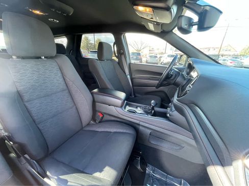 Certified 2025 Dodge Durango GT image 27