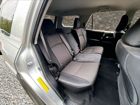Used 2015 Toyota 4Runner Trail AWD/4WD image 24