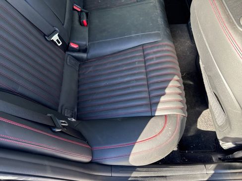 Used 2025 Genesis G70 2.5T w/ Sport Prestige Package image 15