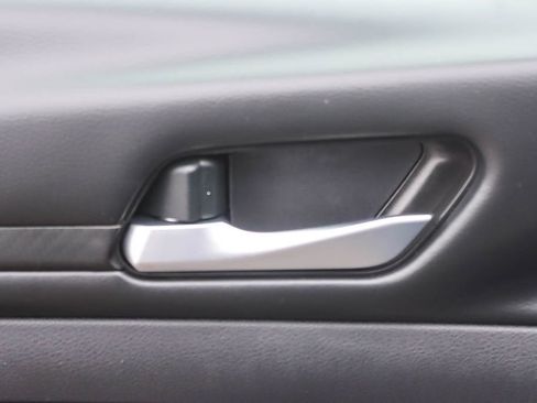 Used 2022 Nissan Altima 2.5 SR image 38