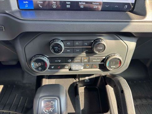 Used 2025 Ford Bronco Badlands AWD/4WD image 30