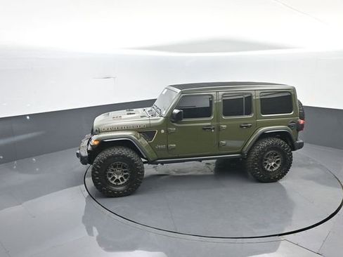 Used 2022 Jeep Wrangler Unlimited Rubicon w/ Xtreme Recon 35" Tire Package image 25