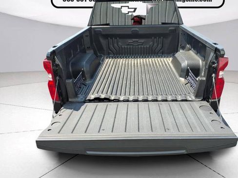 Used 2024 Chevrolet Silverado 1500 LT AWD/4WD image 5
