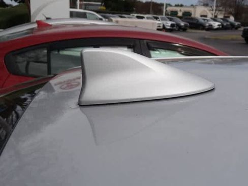 Used 2022 Toyota Corolla SE image 17